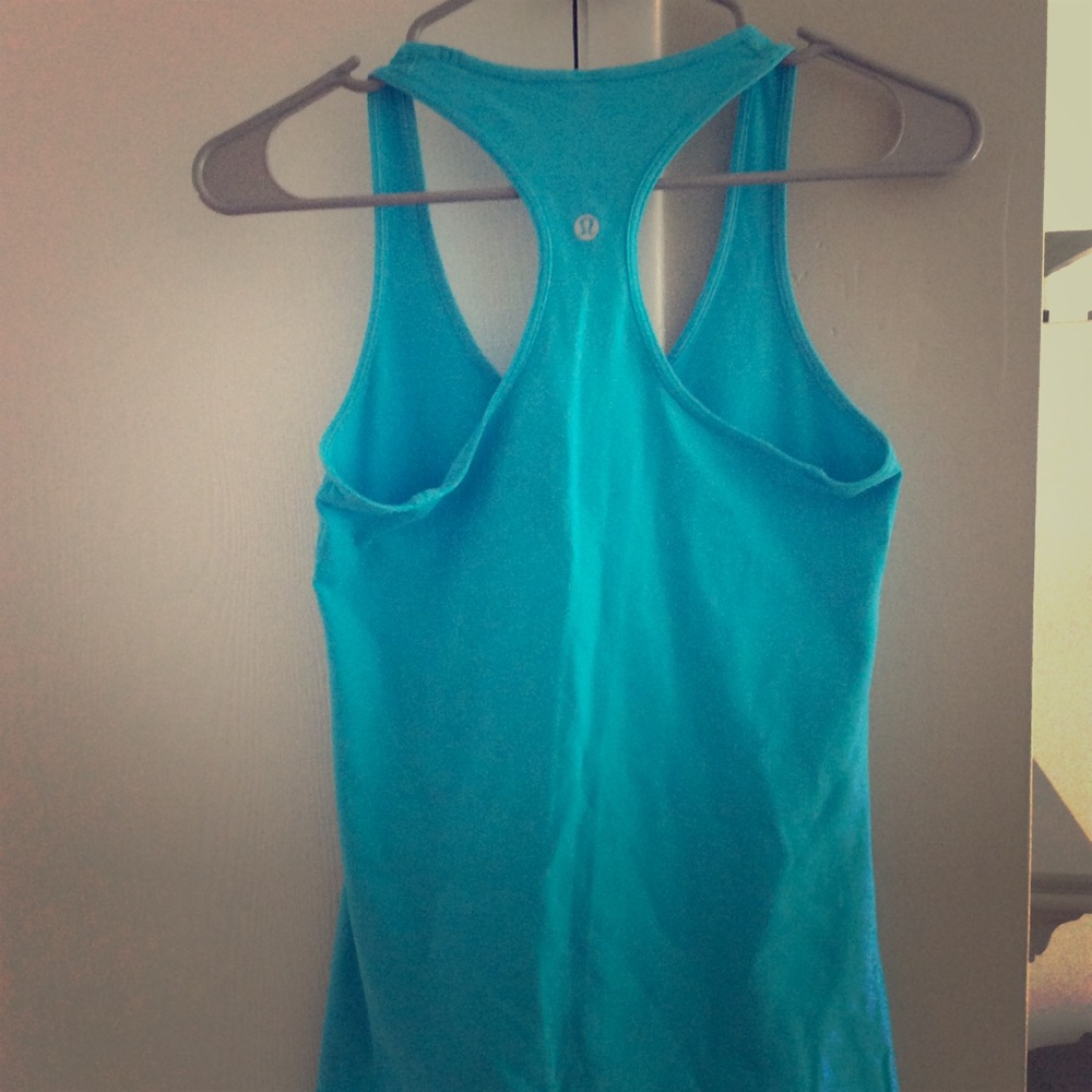 Lululemon tank